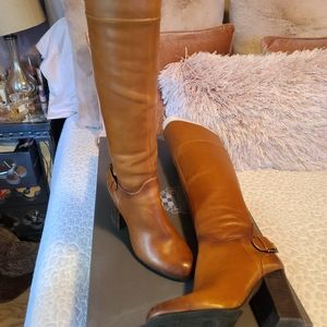 Vince Camuto VC-SIDNEY